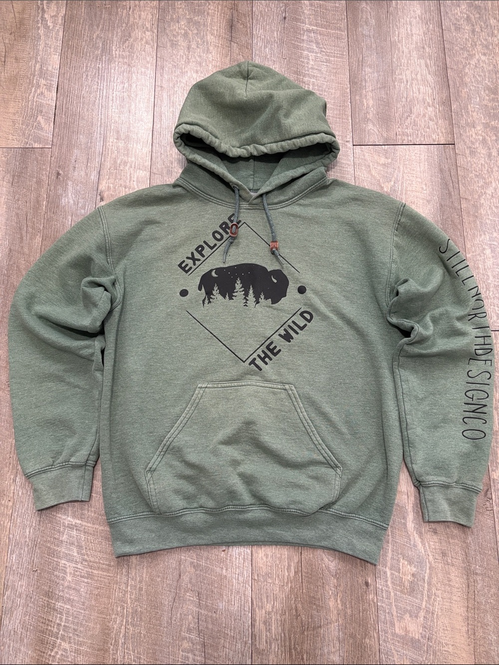 Men's 'Explore the Wild' Hoodie